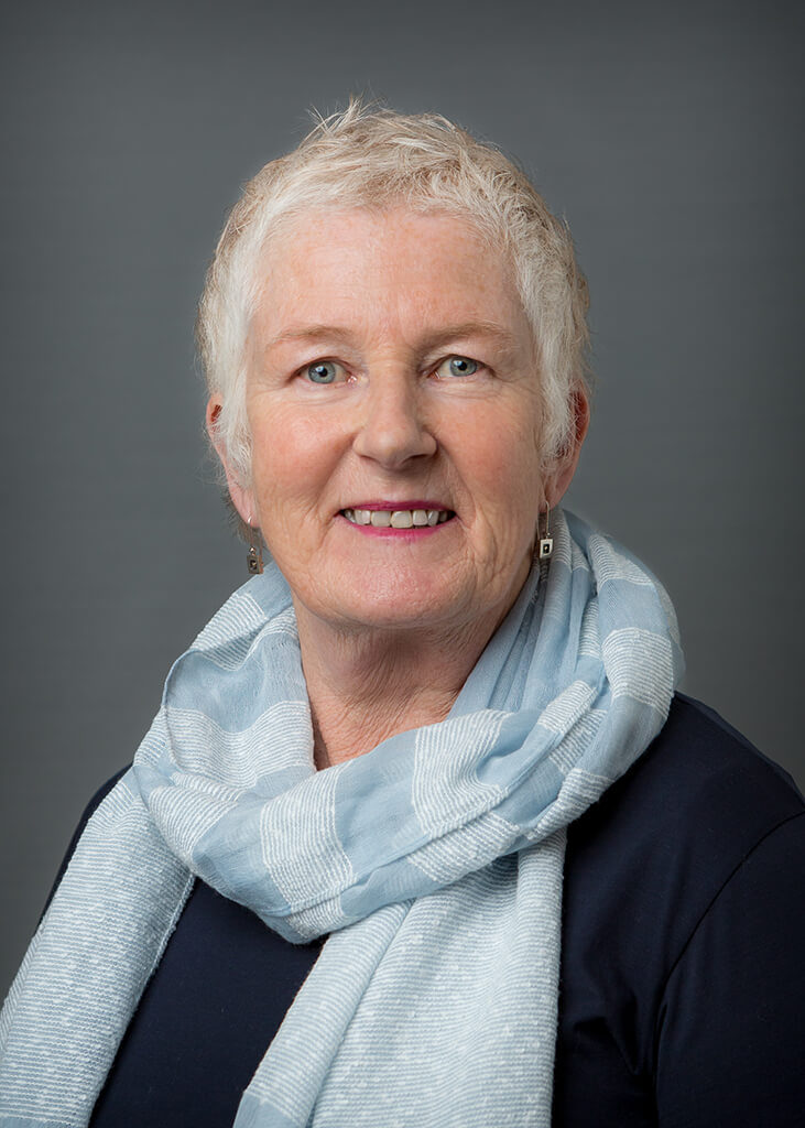 Dee Jacques (Chair)
